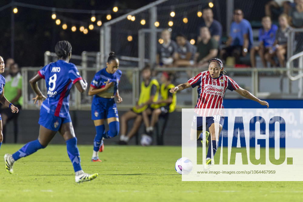 Guadalajara forward VIRIDIANA SALAZAR (30) moves the ball during the second half of the International Exhibition game between MexicoÃ¢â‚¬â ¢s Chivas De Guadalajara and the NC Courage at First Horizon Stadium in Cary, North Carolina. NC Courage defeated the Chivas de Guadalajara 4-0. Cary USA - ZUMAa220 20250725_znp_a220_053