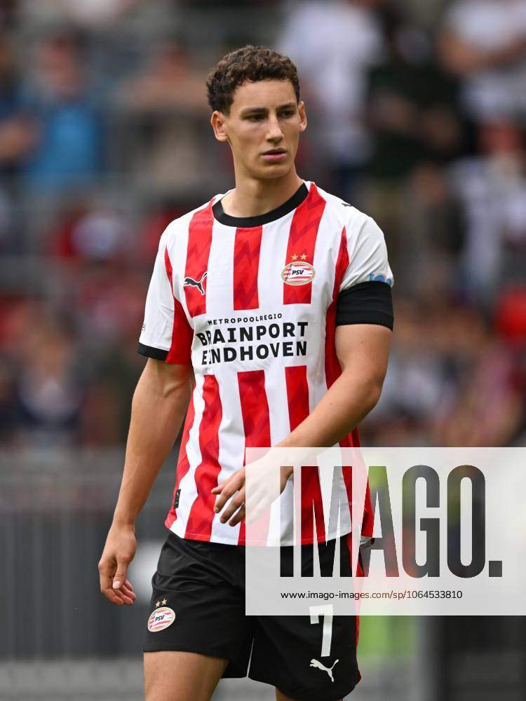 EINDHOVEN - Ruben van Bommel of PSV Eindhoven during the friendly match between PSV Eindhoven and Athletic Club Bilbao at Phillips Stadium on July 26, 2025 in Eindhoven, Netherlands. ANP Hollandse Hoogte Pre-Season Friendly 2025-2026 ANPxSportx xGerritxvanxKeulenxIVx 532349004 originalFilename: 532349004