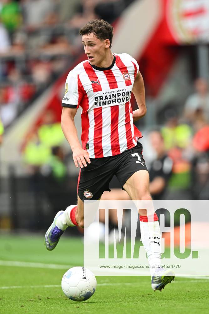 EINDHOVEN - Ruben van Bommel of PSV Eindhoven during the friendly match between PSV Eindhoven and Athletic Club Bilbao at Phillips Stadium on July 26, 2025 in Eindhoven, Netherlands. ANP Hollandse Hoogte Pre-Season Friendly 2025-2026 ANPxSportx xGerritxvanxKeulenxIVx 532350431 originalFilename: 532350431
