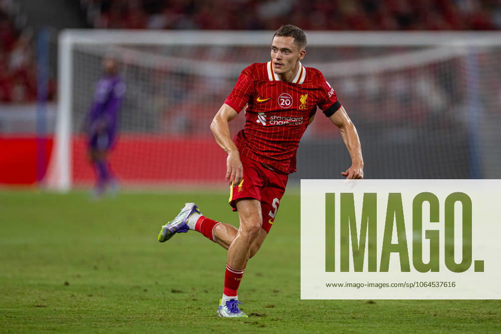 Football - Pre-Season - Liverpool FC v AC Milan HONG KONG - Saturday, July 26, 2025: Liverpool s Florian Wirtz during the Hong Kong Football Festival 2025 pre-season match between Liverpool FC and AC Milan at the Kai Tak Stadium. (Photo by David Rawcliffe Propaganda) HONG KONG Kai Tak Stadium HONG KONG CHINA