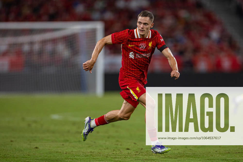 Football - Pre-Season - Liverpool FC v AC Milan HONG KONG - Saturday, July 26, 2025: Liverpool s Florian Wirtz during the Hong Kong Football Festival 2025 pre-season match between Liverpool FC and AC Milan at the Kai Tak Stadium. (Photo by David Rawcliffe Propaganda) HONG KONG Kai Tak Stadium HONG KONG CHINA