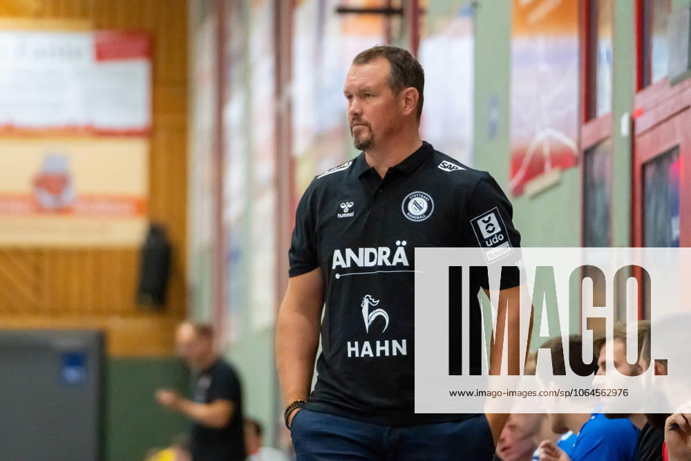Handball I Men I Season 2025 2026 I Test match I TVB Stuttgart BSV Bern I 28 07 2025 Coach Misha Kaufmann TVB Stuttgart Gemeindehalle Bittenfeld Waiblingen Baden Württemberg Germany