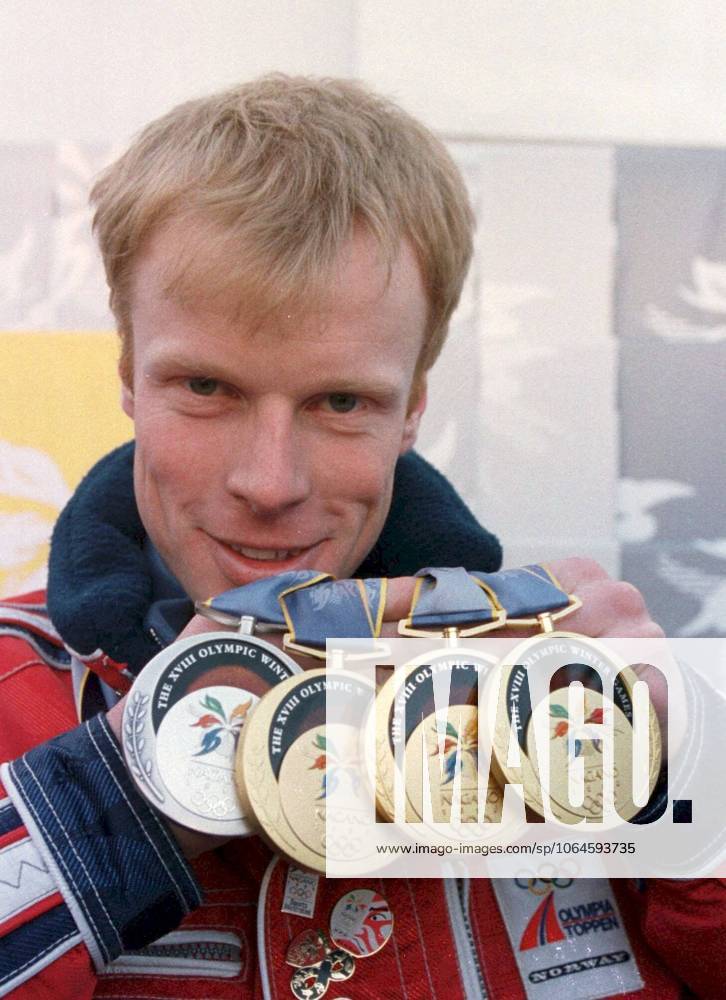 Olympics Nagano 199802 Bjorn Daehlie with his four medals from the Olympics Nagano Three golds and one silver Photo Per Lochen, NTB Pluss Olympics L22 106 NAGANO JAPAN . RESTRICTED USE FOR BETTING COMPANIES Ref:0240477088st