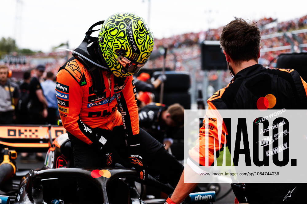 F1 - HUNGARIAN GRAND PRIX 2025 NORRIS Lando (gbr), McLaren F1 Team MCL39, portrait during the 2025 Formula 1 Lenovo Hungarian Grand Prix, 14th round of the 2025 FIA Formula One World Championship, WM, Weltmeisterschaft from August 1 to 3, 2025 on the Hungaroring, in Mogyorod, Hungary - MogyorodHungary