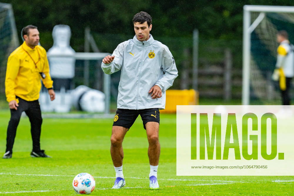 Borussia Dortmund training camp in Saalfelden Giovanni Reyna Borussia Dortmund, 7