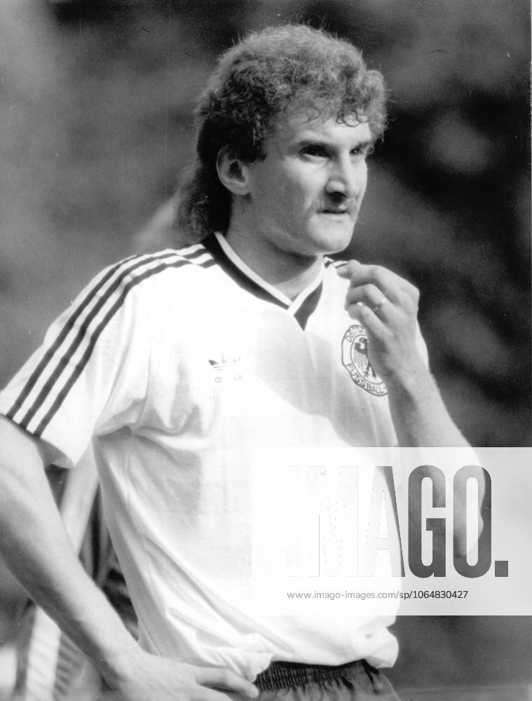 Football Germany u B Z National player Rudi Voeller ATTENTION date estimated !ACHTUNG AUFNAHMEDATUM GESCHÄTZT!