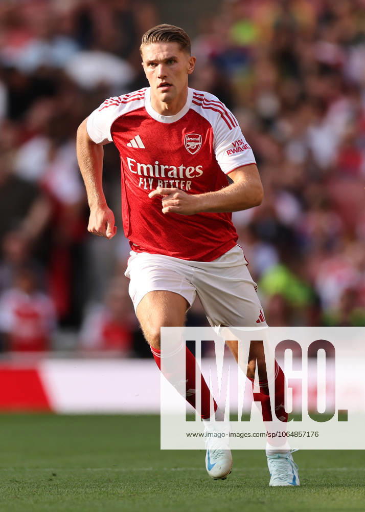 London, England, 6th August 2025. Viktor Gyokeres of Arsenal during the Arsenal vs Villarreal Pre Season Friendly match at the Emirates Stadium, London. Picture credit should read: David Klein Sportimage . SPI_054_DK_Arsenal_Villarreal SPI-4050-0054