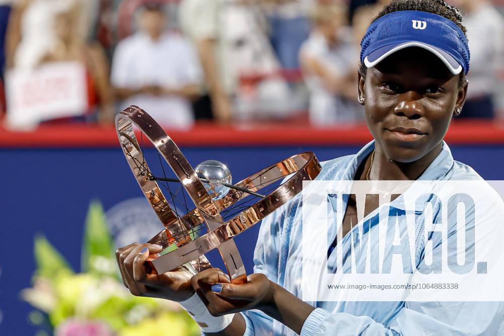 Victoria Mboko Canada after her first title of her career at the WTA Masters 1000 de MontrÃ al on IGA Centre Court against Naomi Osaka Japan TENNIS WTA 1000 NATIONAL BANK OPEN 2025 FINALE MBOKO OSAKA IGA STADIUM MONTREAL CANADA 07 08 2025 Montassar Yazidi PRESSE SPORTS MONTREAL IGA STADIUM Canada GermanyxJapanxUKxFrancexBelgiumxOUT