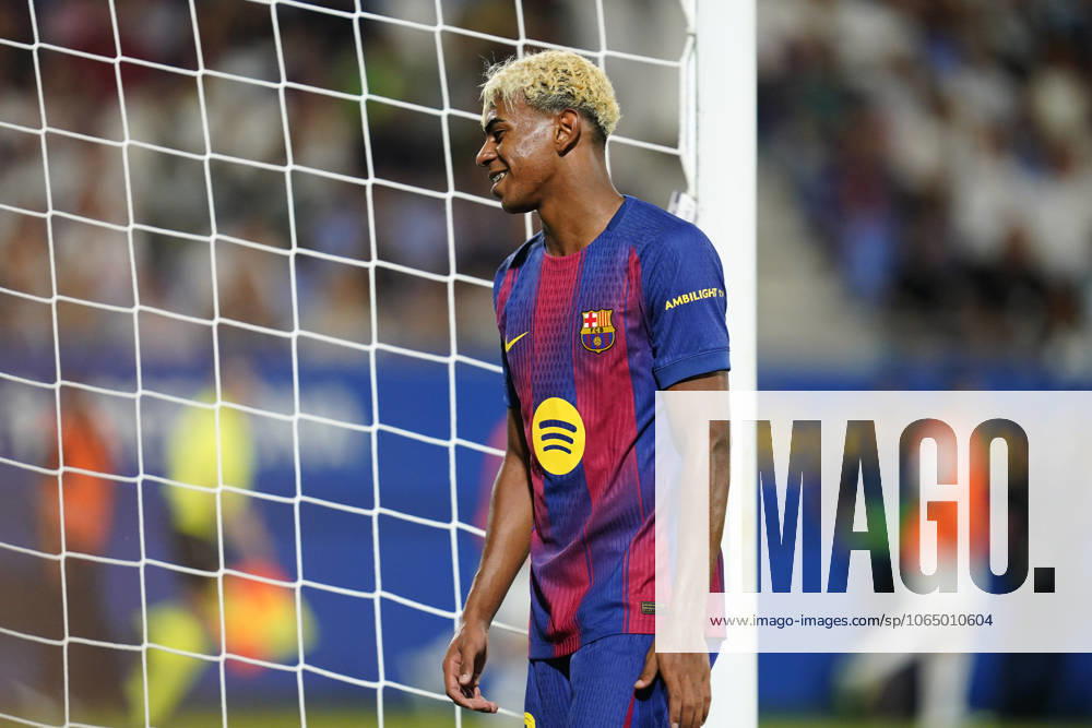 ESP: FC Barcelona, Barca v Como 1907. Joan Gamper Trophy Lamine Yamal of FC Barcelona celebrates the 4-0 during the Joian Gaper Trophy match between FC Barcelona and Como 1907 played at Johan Cruyff Stadium on August 10, 2025 in Barcelona, Spain. kpng