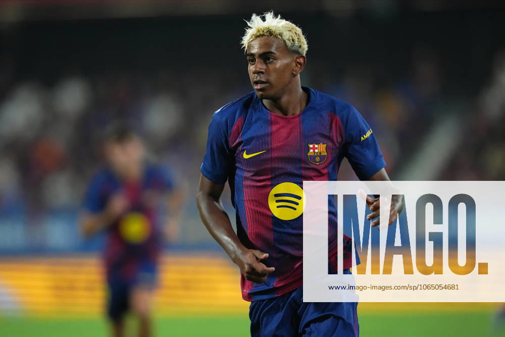 ESP: FC Barcelona, Barca v Como 1907. Joan Gamper Trophy Lamine Yamal of FC Barcelona during the Joian Gaper Trophy match between FC Barcelona and Como 1907 played at Johan Cruyff Stadium on August 10, 2025 in Barcelona, Spain. kpng