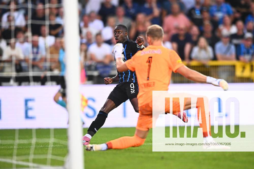 Club Brugge v Salzburg - UEFA Champions League BRUGGE, BELGIUM - AUGUST 12 : Forbs Carlos forward of Club Brugge celebrates scoring a goal during the UEFA Champions League 2025 26 third qualifying round second leg between Club Brugge and Salzburg on August 12, 2025 in Brugge, Belgium, 12 08 2025 Brugge Belgium