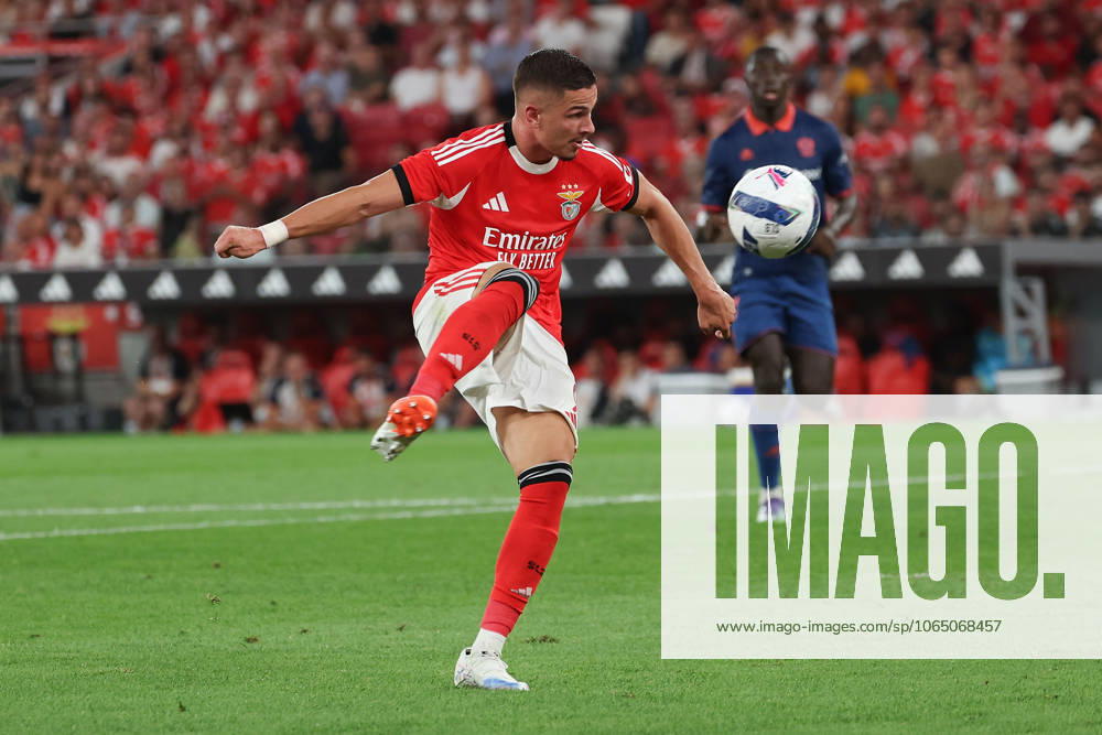 Portugal, Lisbon 2025 08 12 second leg third qualifying round Uefa Champions League 2025 26 , S L Benfica OGC Nice v l , Ivanovic S L Benfica in action, in action,