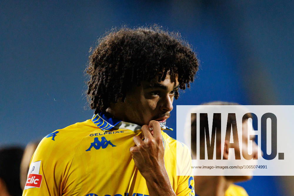 Tiago Brito seen during Liga Portugal game between teams of GD Estoril Praia and CF Estrela Amadora (Maciej Rogowski) Estoril Estadio Antonio Coimbra da Mota Portugal