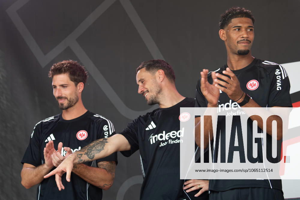 2025 08 13 Family Day of Eintracht Frankfurt v l , goalkeeper, goalkeeper Kevin Trapp Eintracht Frankfurt and goalkeeper, goalkeeper Jens Grahl Eintracht Frankfurt goalkeeper, goalkeeper Kaua Morais dos Santos Eintracht Frankfurt