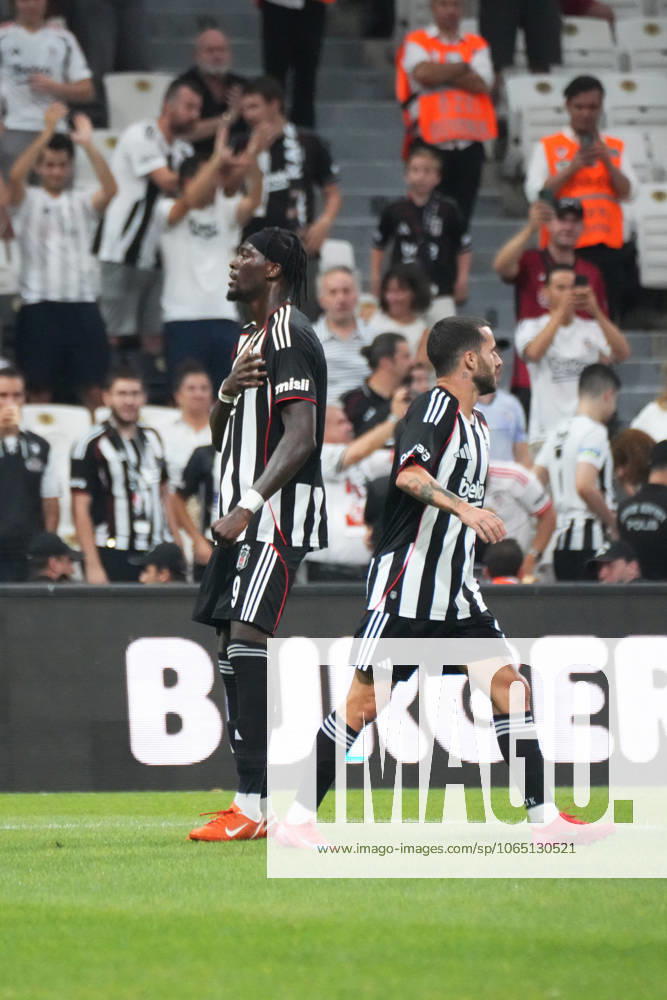 Tammy Abraham (9) of Besiktas celebrates after scoring the second goal of his team with Rafa Silva (27) during the UEFA Conference League 2025 26 Third Qualifying Round Second Leg match between Besiktas and St Patricks at Tupras Stadium on August 14, 2025 in Istanbul , Turkey. ( Photo by Seskimphoto ) Istanbul Turkey Istanbul Turkey