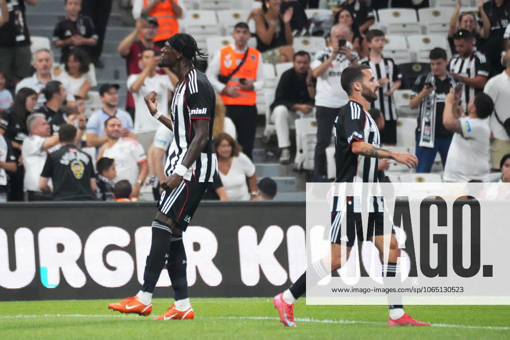 Tammy Abraham (9) of Besiktas celebrates after scoring the second goal of his team with Rafa Silva (27) during the UEFA Conference League 2025 26 Third Qualifying Round Second Leg match between Besiktas and St Patricks at Tupras Stadium on August 14, 2025 in Istanbul , Turkey. ( Photo by Seskimphoto ) Istanbul Turkey Istanbul Turkey