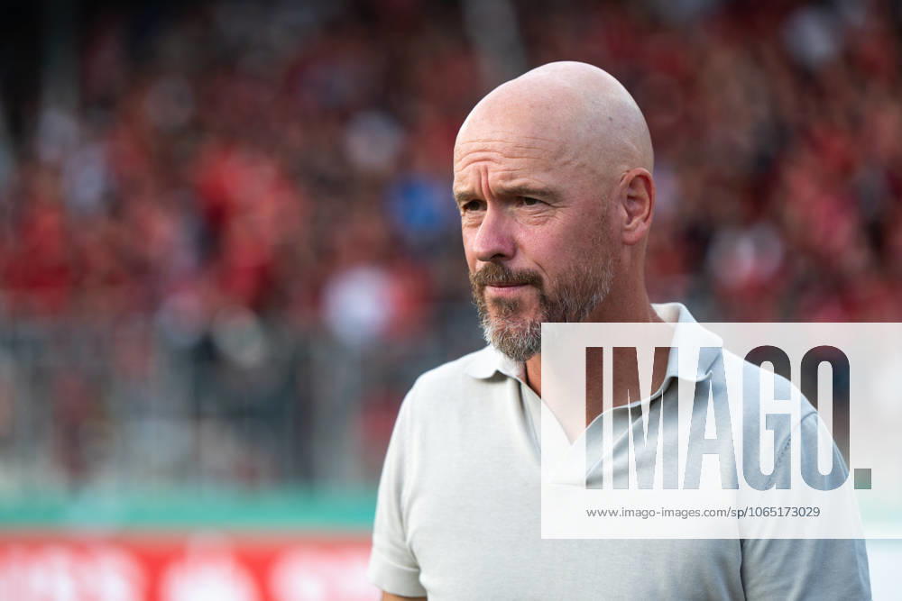 Erik ten Hag Bayer Leverkusen, Trainer , GER, SG Sonnenhof Großaspach vs Bayer 04 Leverkusen, Fußball Herren DFB Pokal, 1 Runde, Saison 2025 2026, 15 08 2025 DFB regulations prohibit any use of photographs as image sequences and or quasi video GER, SG Sonnenhof Großaspach vs Bayer 04 Leverkusen, Fußball Herren DFB Pokal, 1 Runde, Saison 2025 2026, 15 08 2025 Aspach