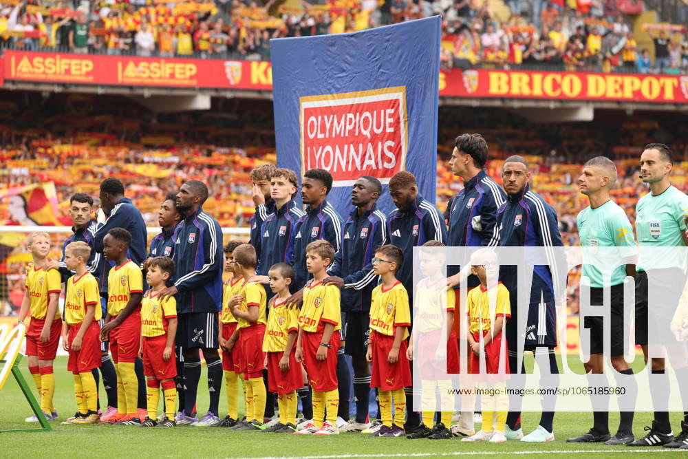 Equipe de l Olympique Lyonnais lors du match RC Lens vs Olympique Lyonnais, Ligue 1 J1, stade Bollaert-Delelis, le 16 août 2025 - photo Laurent Sanson PsnewZ