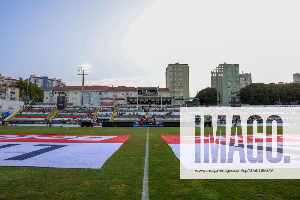 Portugal, Amadora, Lisbon 2025 08 16 2 Matchday Liga Portugal Estrela Amadora S L Benfica v l , interior view Estadio Jose Gomes, Main Stand