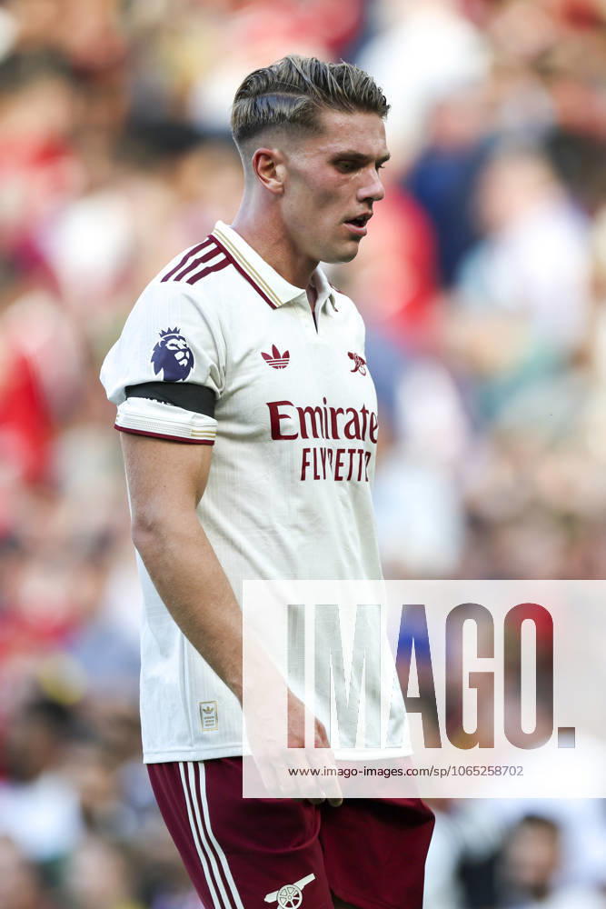 Viktor Gyökeres of Arsenal looks dejected during the Premier League football match between Manchester United and Arsenal on August 17, 2025 in Manchester Photo Phil Duncan BILDBYRAN kod XY XY0069 fotboll football soccer fotball premier league manchester united arsenal bbeng depp