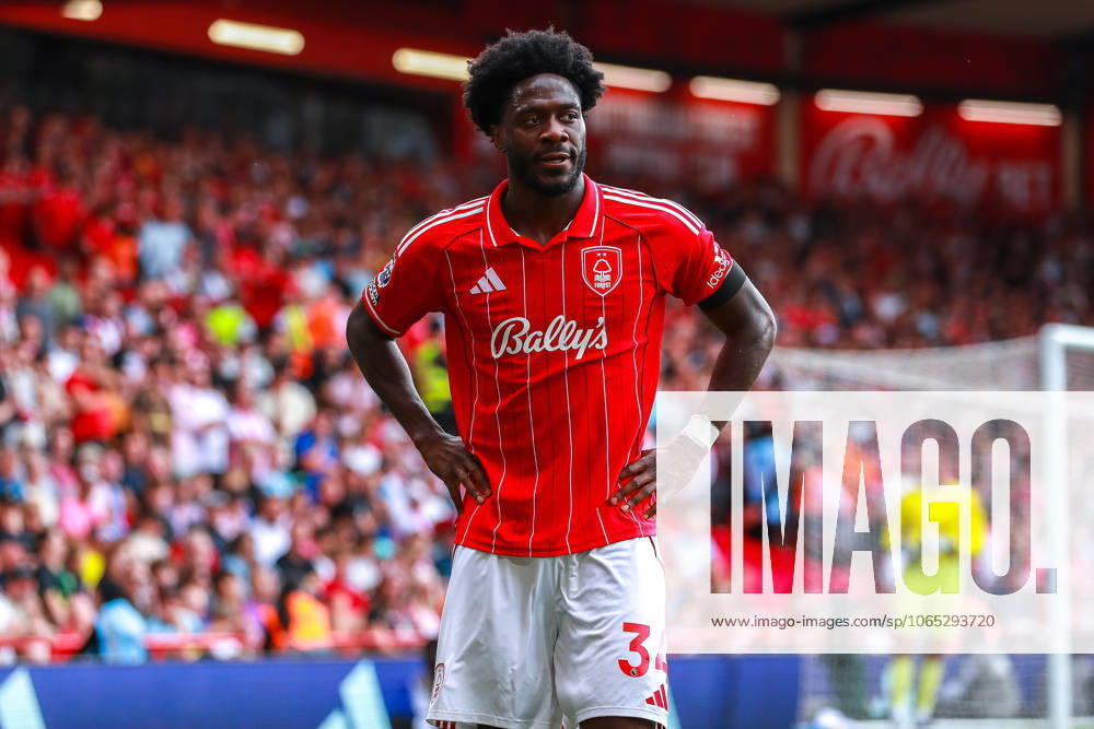 Nottingham Forest FC v Brentford FC, Premier League Ola Aina of Nottingham Forest during the Nottingham Forest FC v Brentford FC English Premier League match at the City Ground, Nottingham, United Kingdom on 17 August 2025 Credit: Ryan Crockett Every Second Media Editorial use only. All images are copyright Every Second Media Limited. No images may be reproduced without prior permission. All rights reserved. Premier League and Football League images are subject to licensing agreements with Football DataCo Limited. see https: www.football-dataco.com