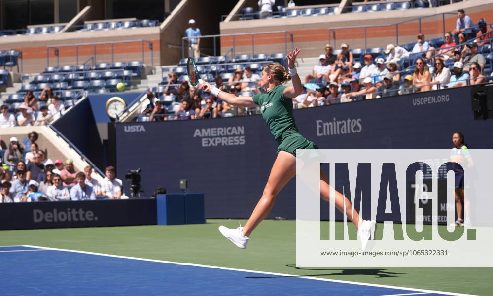 US Open 2025 NEW YORK, UNITED STATES - AUGUST 19: The doubles team of Naomi Osaka of Japan and Gael Monfils of France play against the team of Caty McNally of the United States and Lorenzo Musetti of Italy during the mixed doubles at USTA Billie Jean King National Tennis Center on August 19, 2025, Queens, New York City, USA. Selcuk Acar Anadolu New York United States. Editorial use only. Please get in touch for any other usage.