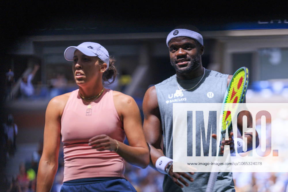 Madison Keys and Frances Tiafoe during a mix doubles match against Iga Swiatek and Casper Ruud at the 2025 US Open at USTA Billie Jean King National Tennis Center on Tuesday August 19, 2025 in the Flushing neighborhood of the Queens borough of New York City. JAVIER ROJAS PI Flushing Meadows USA - ZUMAp124 20250819_zaa_p124_037