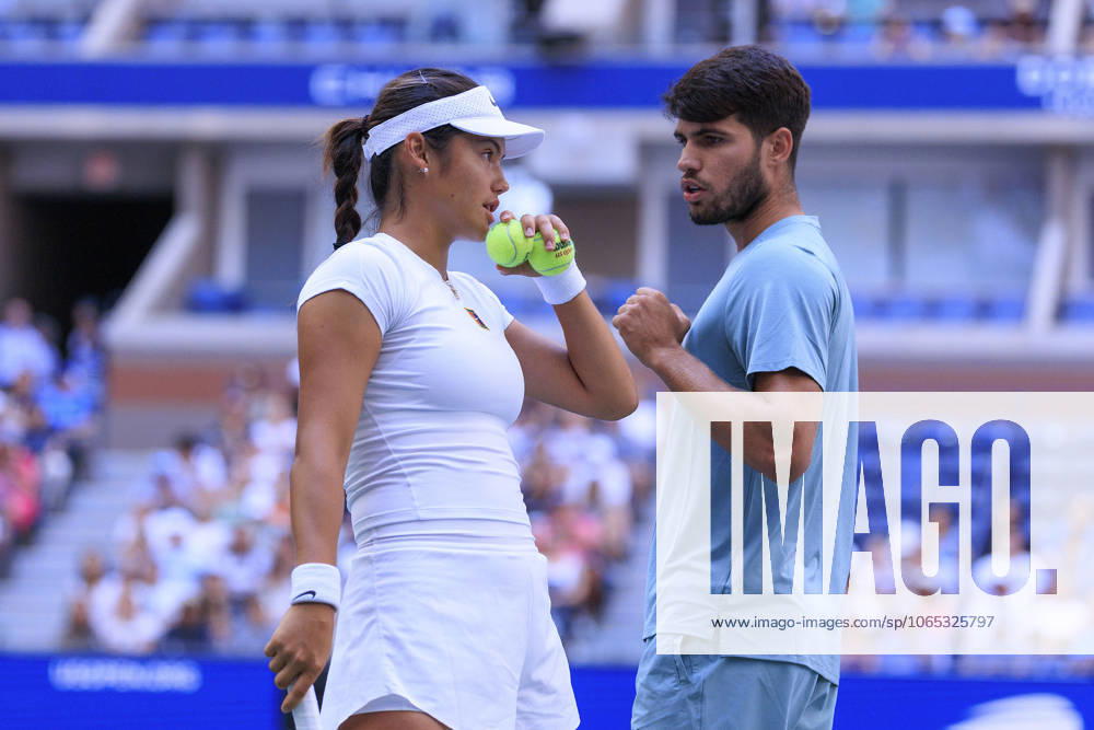 Emma Raducanu and Carlos Alcaraz talk strategy during a mix doubles match against Jessica Pegula and Jack Draper at the 2025 US Open at USTA Billie Jean King National Tennis Center on Tuesday August 19, 2025 in the Flushing neighborhood of the Queens borough of New York City. JAVIER ROJAS PI Flushing Meadows USA - ZUMAp124 20250819_zaa_p124_054