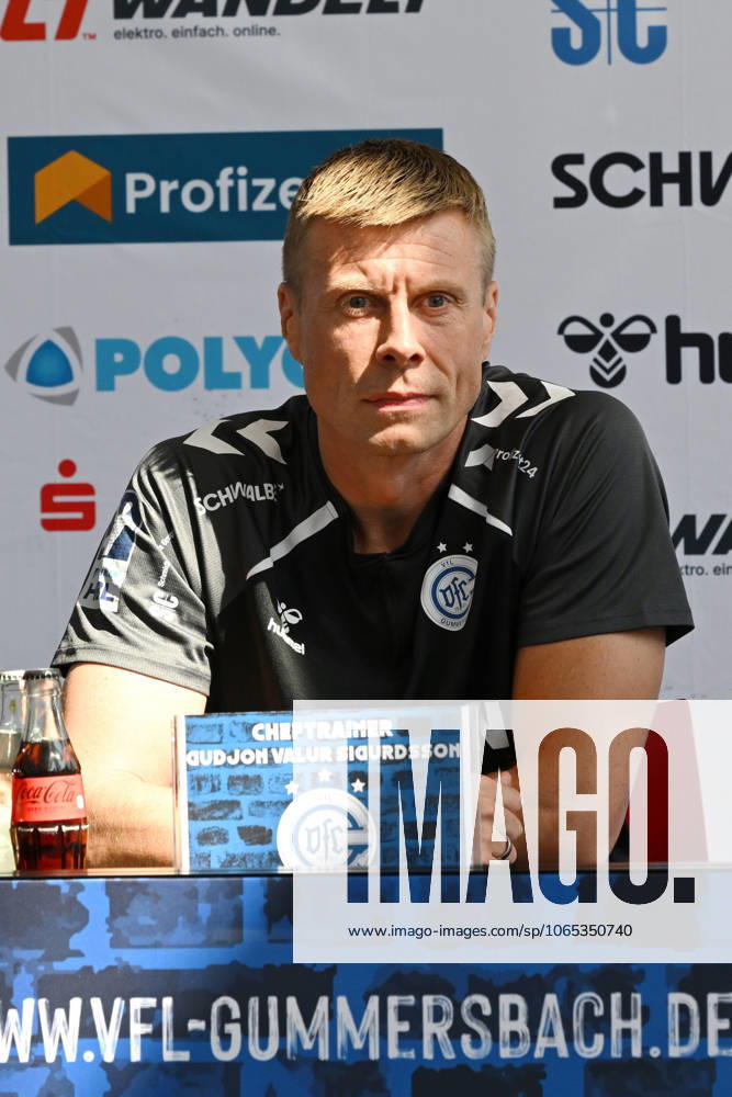 Gudjon Valur Sigurdsson VfL Gummersbach Coach GER, VfL Gummersbach, Team presentation, Handball, 1 Bundesliga, Season 2025 2026, 20 08 2025 GER, VfL Gummersbach, Team presentation, Handball, 1 Bundesliga, Season 2025 2026, 20 08 2025 Gummersbach