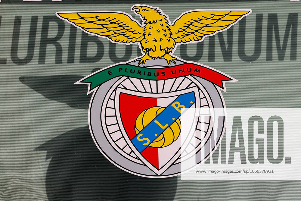 Portugal, Lisbon 2025 08 12 Second leg Third qualifying round Uefa Champions League 2025 26 , S L Benfica OGC Nice v l , Symbol photo, Symbol image SL Benfica Logo, E Pluribus Unum