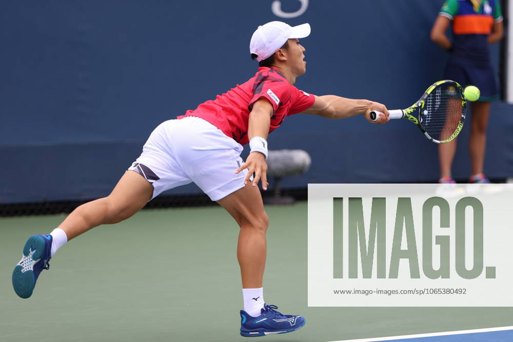 TENIS US OPEN 2025 21082025 N Z YUTA SHIMIZU W TRAKCIE MECZU DRUGIEJ RUNDY KWALIFIKACJI TURNIEJU WIELKIEGO SZLEMA US OPEN 2025 MARCIN CHOLEWINSKI NEWSPIX.PL TENNIS US OPEN 2025 21082025 YUTA SHIMIZU DURING THE MATCH IN THE SECOND ROUND OF QUALIFICATION NEWSPIX.PL --- newspix.pl