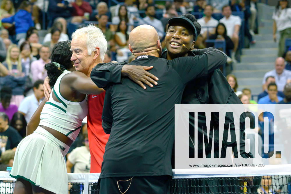 Stars of the Open exhibition during the 2025 U.S. Open Tennis Championships at the USTA Billie Jean King National Tennis Center Featuring: Coco Gauff, John McEnroe, Andre Agassi, and Venus Williams Where: Flushing Meadows, United States When: 21 Aug 2025 Credit: David Lobel INSTARimages . NOT FOR USE BY NEWSPAPERS BASED IN THE UK.