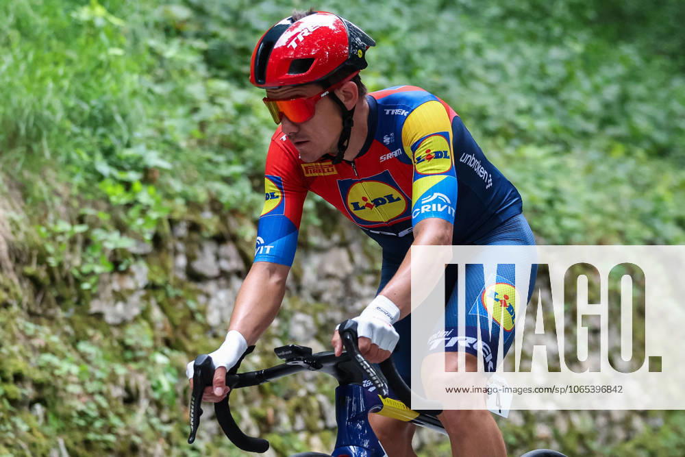 Cycling UCI ProSeries Men Elite LIDL Deutschland Tour 2025 Stage 2 Herford Arnsberg on 22 08 2025 Patrick Konrad LIDL Trek