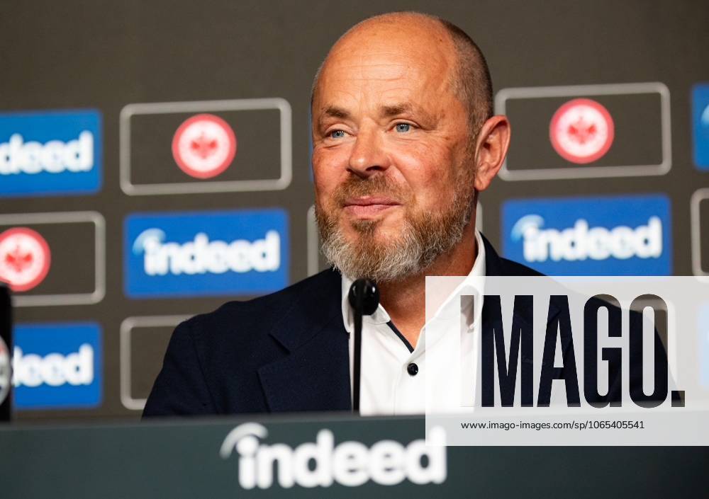 2025 08 22 Soccer 1 Bundesliga Eintracht Frankfurt season kick-off press conference with CEO Axel Hellmann v l , Indeed Frank Hensgens