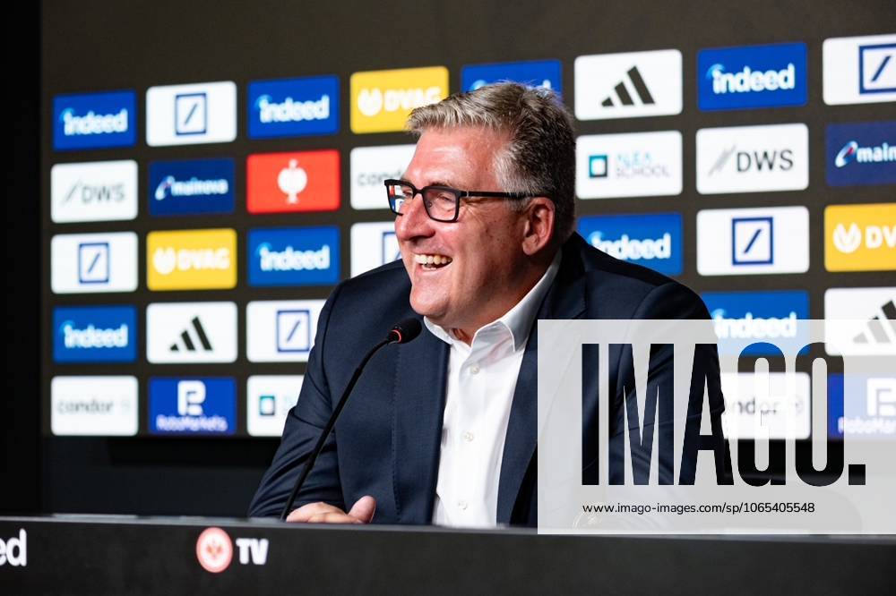 2025 08 22 Soccer 1 Bundesliga Eintracht Frankfurt season kick-off press conference with CEO Axel Hellmann v l ,CEO Axel Hellmann is satisfied