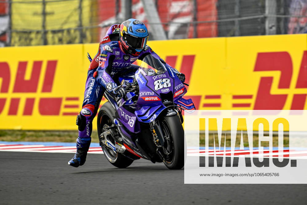 MOTO - MOTO GP - HUNGARY GRAND PRIX 2025 88 OLIVEIRA Miguel (prt), Prima Pramac Racing, Yamaha YZR-M1, action during the 2025 MotoGP Michelin Grand Prix of Hungary, on the Balaton Park circuit, from August 22 to 24, 2025 in Balatonfokajar, Hungary - BalatonfőkajarHungary