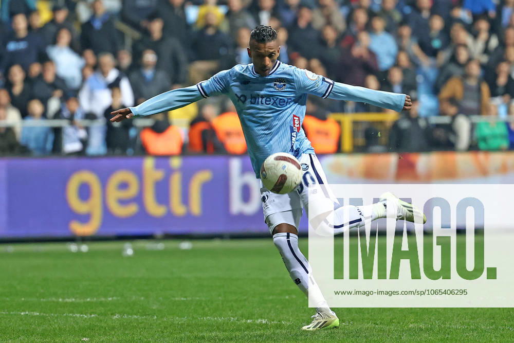 Yukatel Adana Demirspor v Kasimpasa - Turkish Super Lig ADANA, TURKIYE - FEBRUARY 09: Nani (30) of Yukatel Adana Demirspor in action during the Turkish Super Lig week 25 match between Yukatel Adana Demirspor and Kasimpasa at Adana Stadium on February 09, 2024 in Adana, Turkiye. Adana Turkey. Editorial use only. Please get in touch for any other usage.