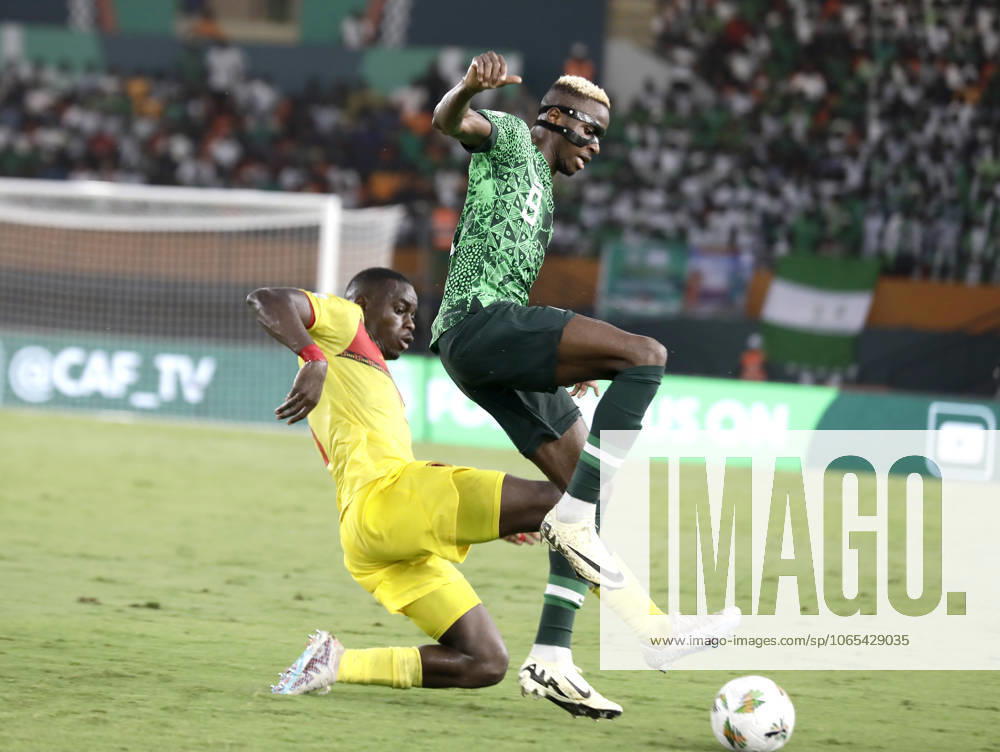 Nigeria v Angola - Africa Cup of Nations ABIDJAN, IVORY COAST - FEBRUARY 02: Victor Osimhen (R) of Nigeria in action during the Africa Cup of Nations quarterfinal match between Nigeria and Angola at Felix Houphouet Boigny Stadium in Abidjan, Ivory Coast on February 02, 2024. Côte d Ivoire World. Editorial use only. Please get in touch for any other usage.