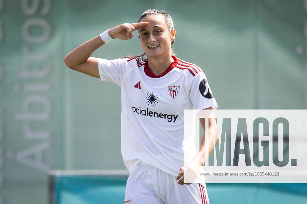 Alba CERRATO of Sevilla FC celebrates his goal during the Women s Copa Andalucia 2025 match between Sevilla FC and Granada CF at Ciudad Deportiva Rafael Gordillo on August 23, 2025 in Sevilla, Spain. Sevilla Spain - ZUMAm308 20250823_zsp_m308_005