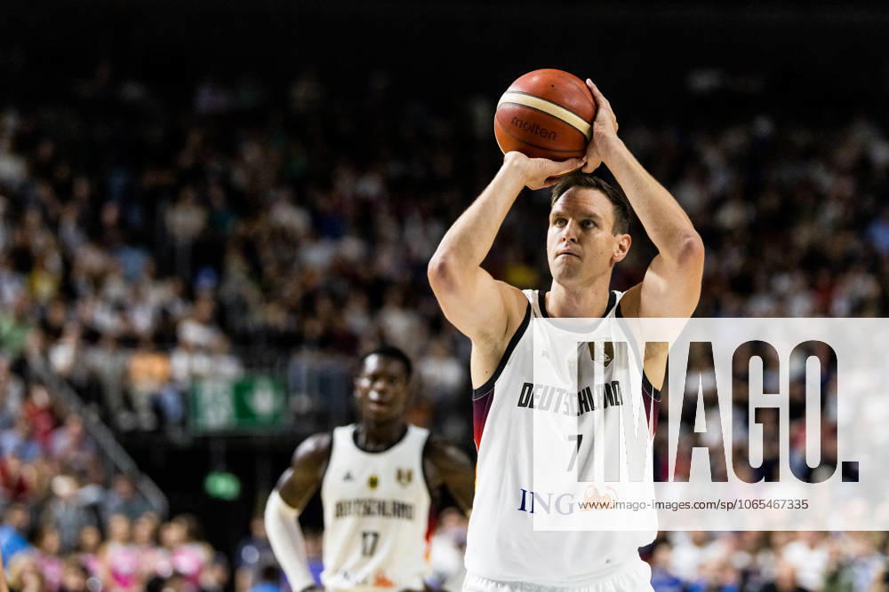 Test match Germany Spain 23 08 2025 Johannes Voigtmann Germany, 7 at the free throw line Test match Germany Spain, Cologne, Lanxessarena on 23 08 2025
