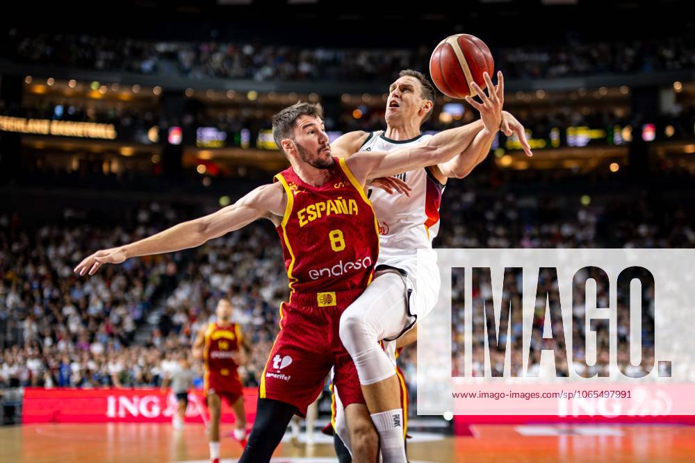 Basketball Cologne 23 08 2025 Test match Friendly match DBB International match Men Men Germany GER Spain ESP Johannes Voigtmann Germany, No 07 Dario Brizuela Spain, No 08