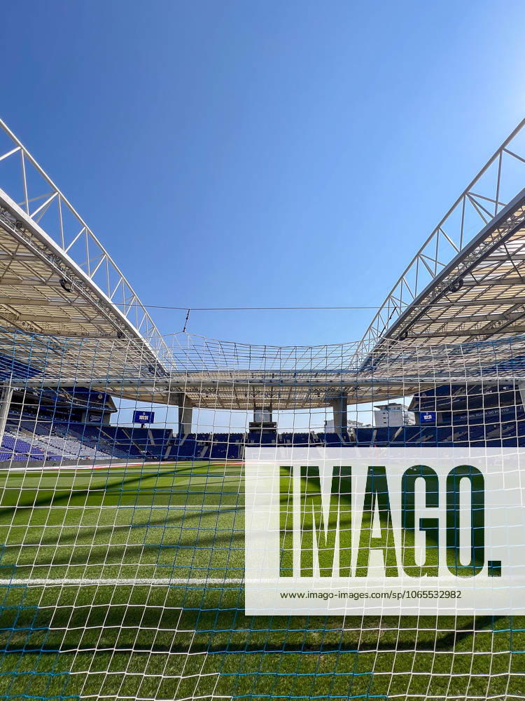 Portugal, Porto, 2025 08 24 3 Matchday Liga Portugal Betclic, FC Porto Casa Pia AC v l , interior view Estadio do Dragao, goal view