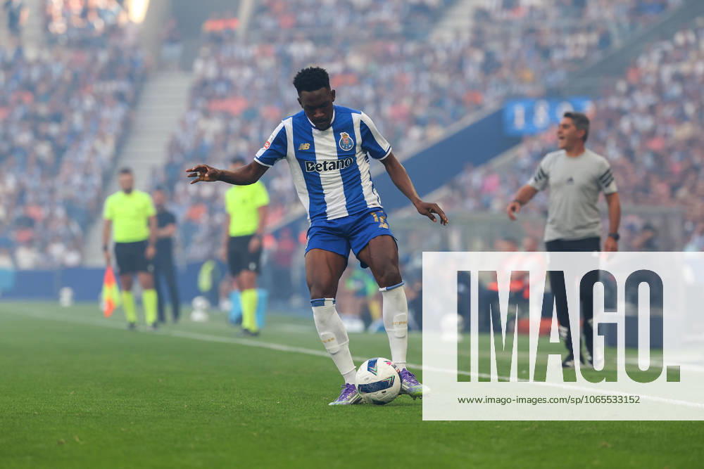 Portugal, Porto, 2025 08 24 3 Matchday Liga Portugal Betclic, FC Porto Casa Pia AC v l , Zaidu Sanusi FC Porto in action, in action,