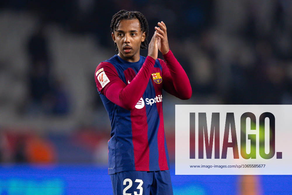 FC Barcelona, Barca v Atletico de Madrid: LaLiga BARCELONA, SPAIN - DEC 3: Jules Kounde of FC Barcelona during the Spanish La Liga league football match between FC Barcelona vs Atletico de Madrid at the Lluis Companys stadium in Barcelona, Spain on December 3, 2023. Catalonia Spain. Editorial use only. Please get in touch for any other usage.