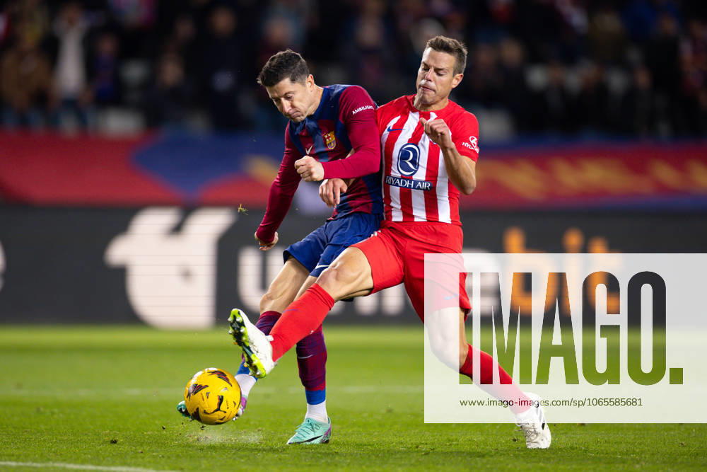 FC Barcelona, Barca v Atletico de Madrid: LaLiga BARCELONA, SPAIN - DEC 3: Robert Lewandowski of FC Barcelona (L) in action with Marcos Llorente of Atletico de Madrid (R) during the Spanish La Liga league football match between FC Barcelona vs Atletico de Madrid at the Lluis Companys stadium in Barcelona, Spain on December 3, 2023. Catalonia Spain. Editorial use only. Please get in touch for any other usage.