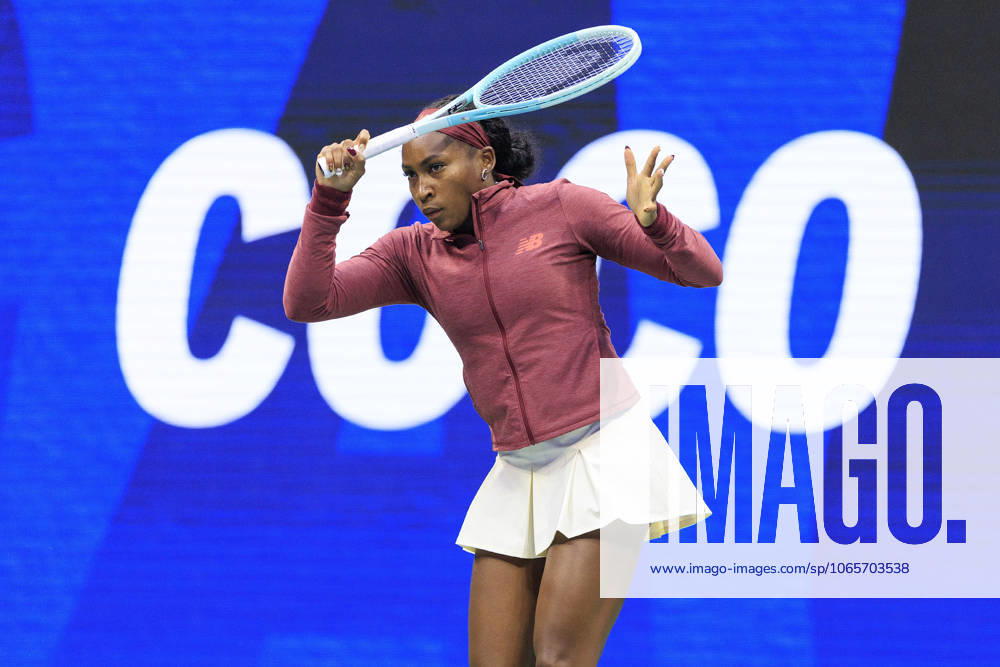 Coco Gauff warms up prior to her match against Donna Vekic on Day 5 of the 2025 US Open at USTA Billie Jean King National Tennis Center on Thursday August 28, 2025 in the Flushing neighborhood of the Queens borough of New York City. JAVIER ROJAS PI Flushing Meadows USA - ZUMAp124 20250828_zaa_p124_092