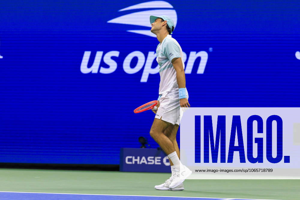 Nuno Borges reacts after missing a shot during his match against Tommy Paul on Day 5 of the 2025 US Open at USTA Billie Jean King National Tennis Center on Thursday August 28, 2025 in the Flushing neighborhood of the Queens borough of New York City. JAVIER ROJAS PI Flushing Meadows USA - ZUMAp124 20250828_zaa_p124_143
