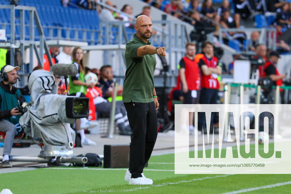 Karlsruhe, Germany 30 August 2025 DFB Supercup Women 2025 2026 FC Bayern Munich vs VfL Wolfsburg In the picture Head coach Stephan Lerch VfL Wolfsburg DFB regulations prohibit any use of photographs as image sequences and or quasi video BBBank Wildpark Baden Württemberg