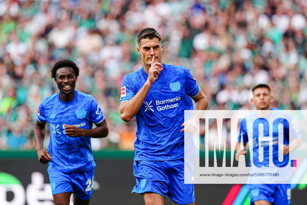 Goal celebration after goal to 1 3 by penalty kick Patrik Schick Bayer 04 Leverkusen, 14 GER, SV Werder Bremen vs Bayer 04 Leverkusen, Soccer, Bundesliga, Matchday 2, Season 2025 2026, 30 08 2025 DFL REGULATES PROHIBIT ANY USE OF PHOTOGRAPHS AS IMAGE SEQUENCES AND OR QUASI VIDEO GER, SV Werder Bremen vs Bayer 04 Leverkusen, Football, Bundesliga, Matchday 2, Season 2025 2026, 30 08 2025 Bremen