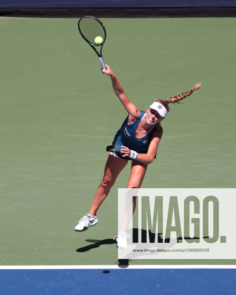 Magdalena Frech, from above, US Open Championships 2023, USTA Billie Jean King National Tennis Center, Flushing Meadows, New York, USA